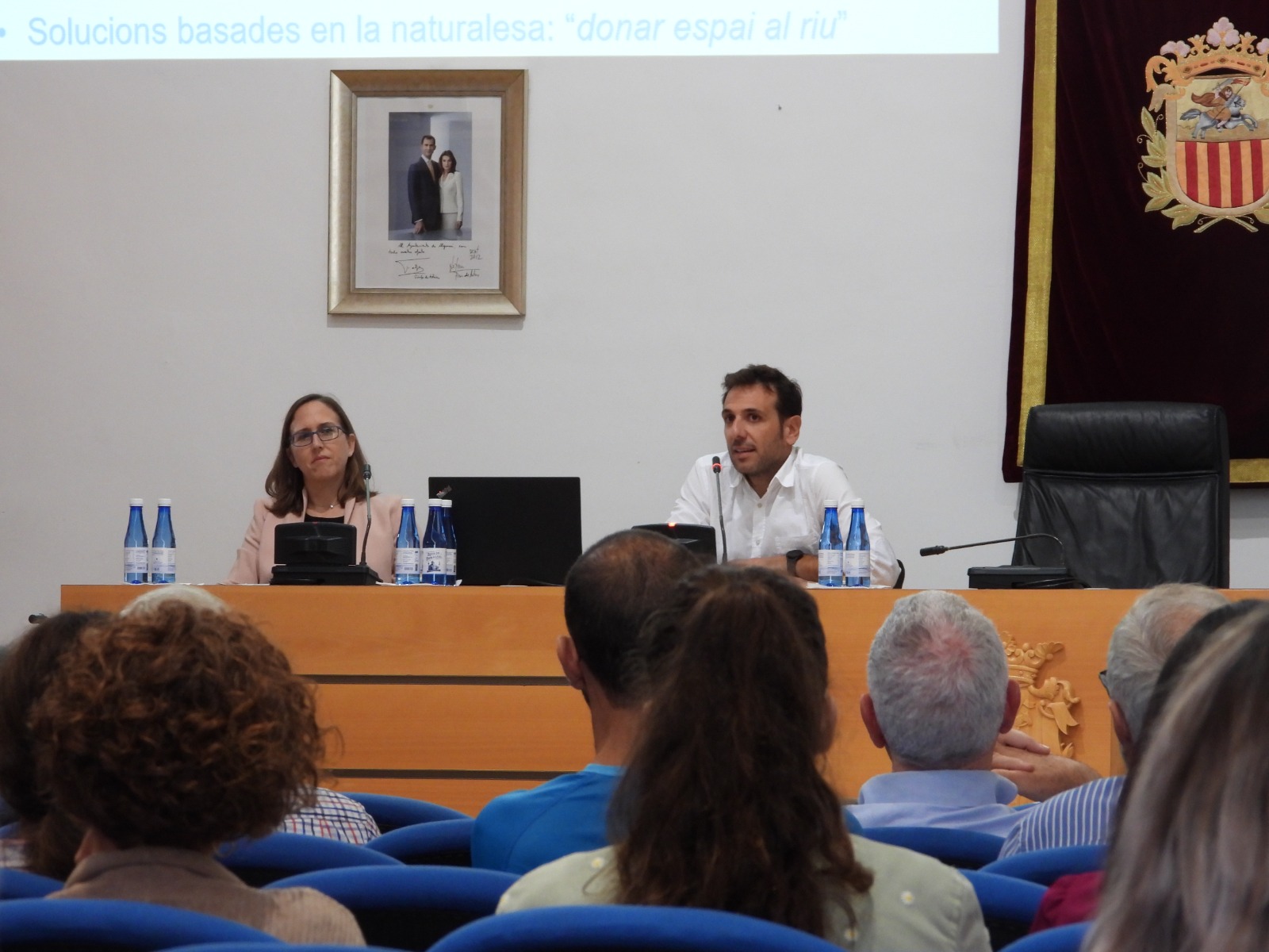 La Confederación Hidrográfica del Júcar O.A. ha celebrado en el salón de plenos del Ayuntamiento