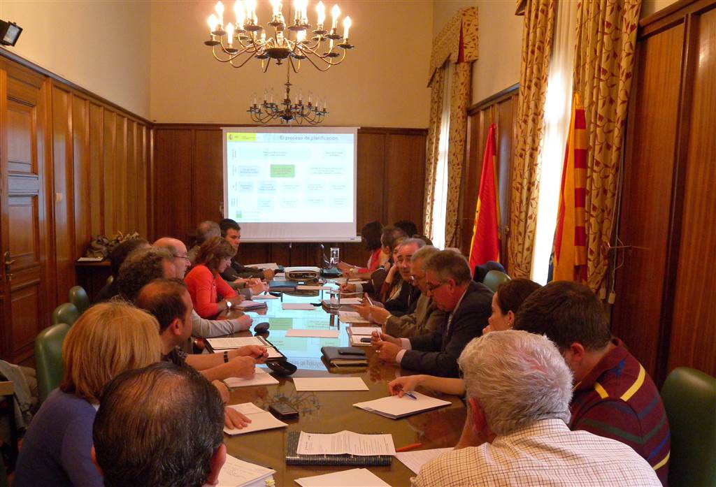 Foto 3 de la reunión de la mesa territorial de Teruel